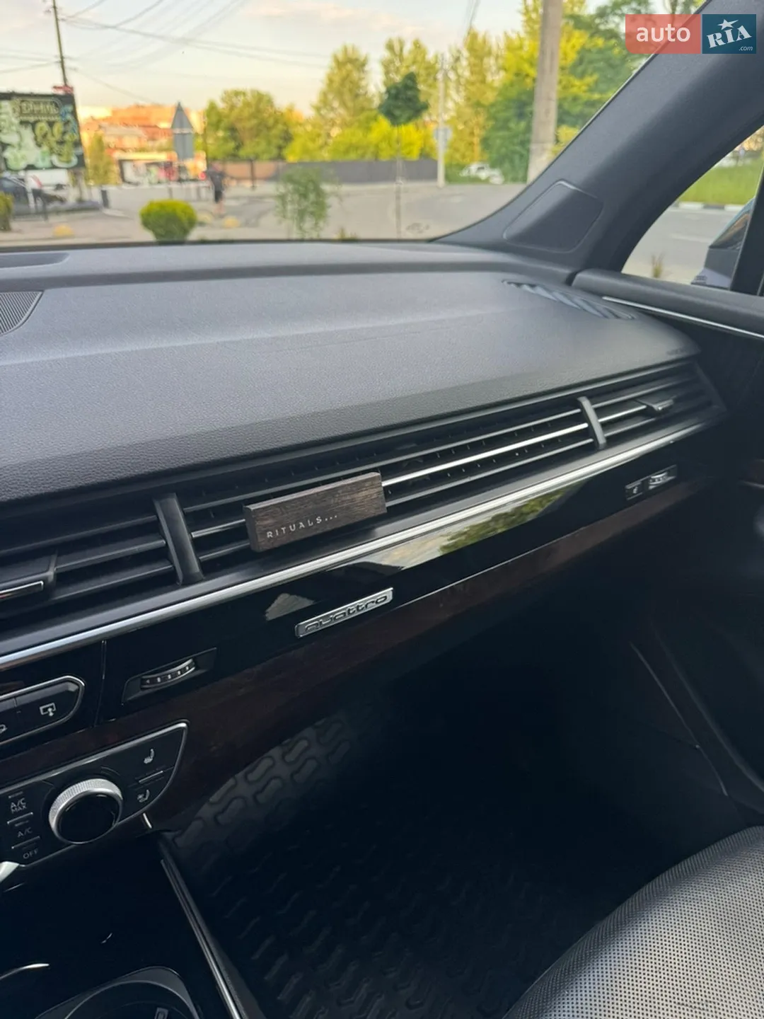 2016 Audi Q7 - мініатюра 28