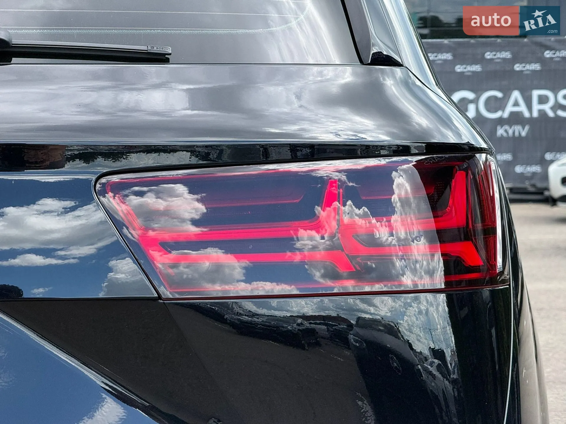 2017 Audi Q7 - мініатюра 10