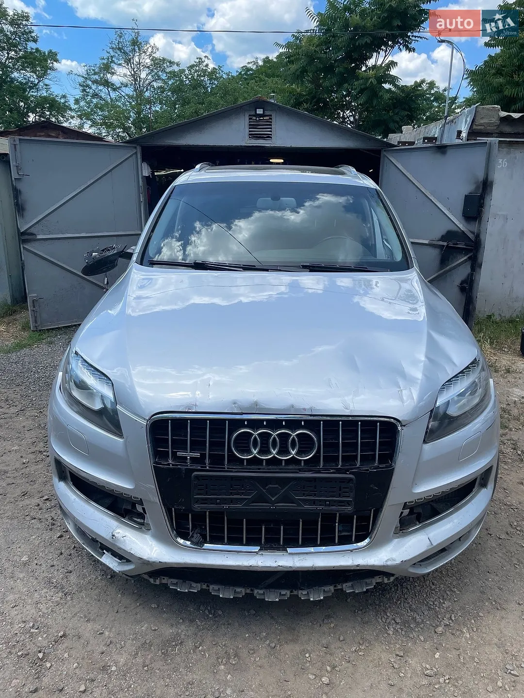 2010 Audi Q7 - фото 1