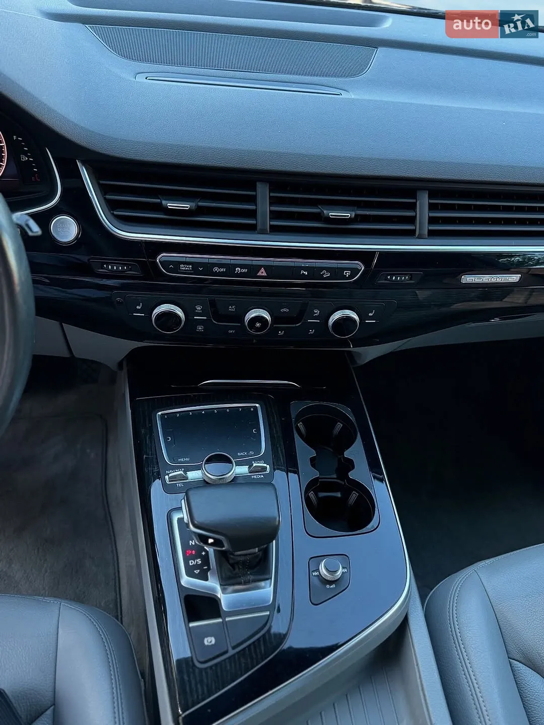 2016 Audi Q7 - мініатюра 13