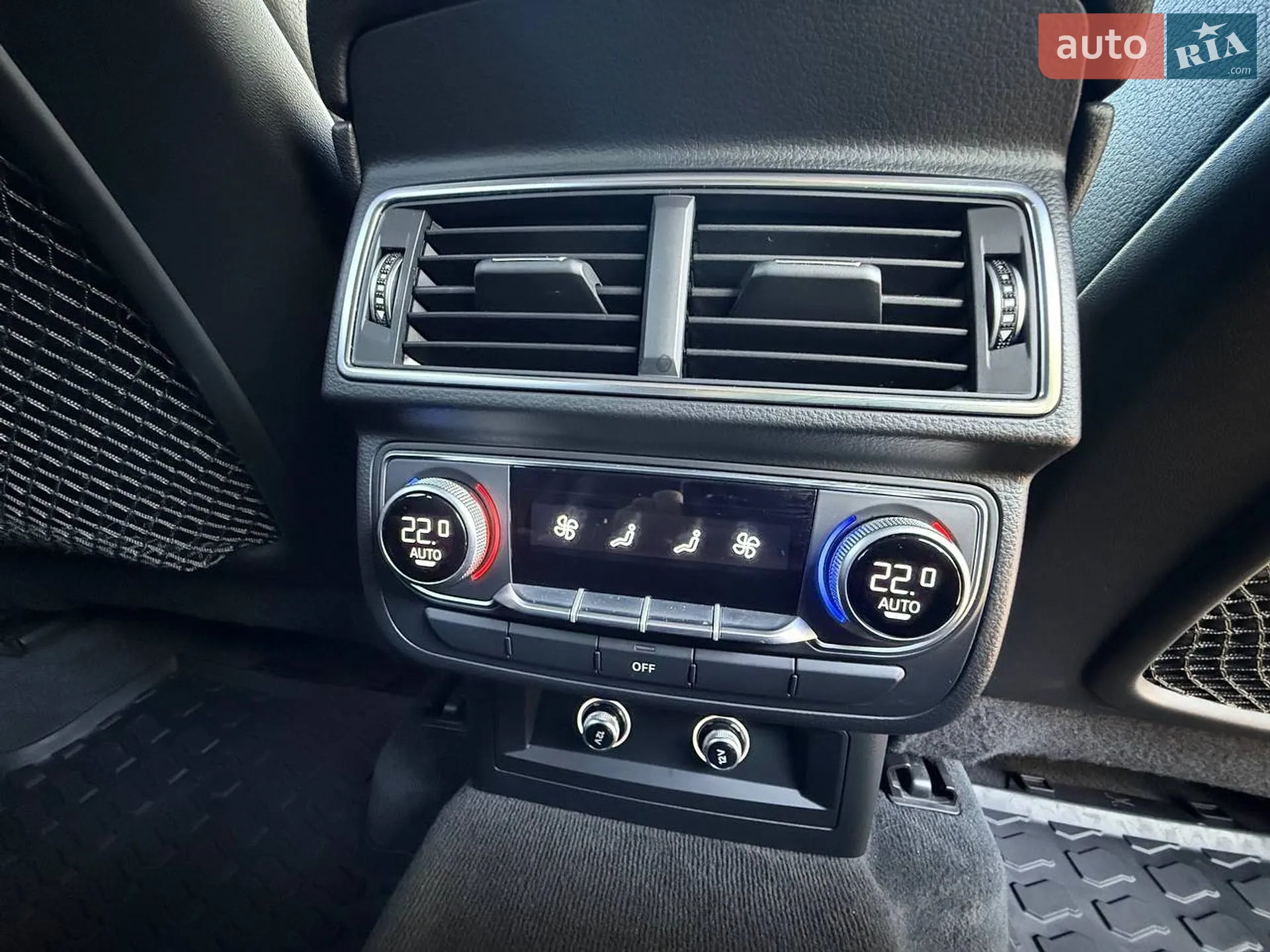 2019 Audi Q7 - мініатюра 26