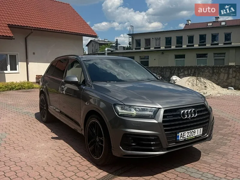 Audi Q7