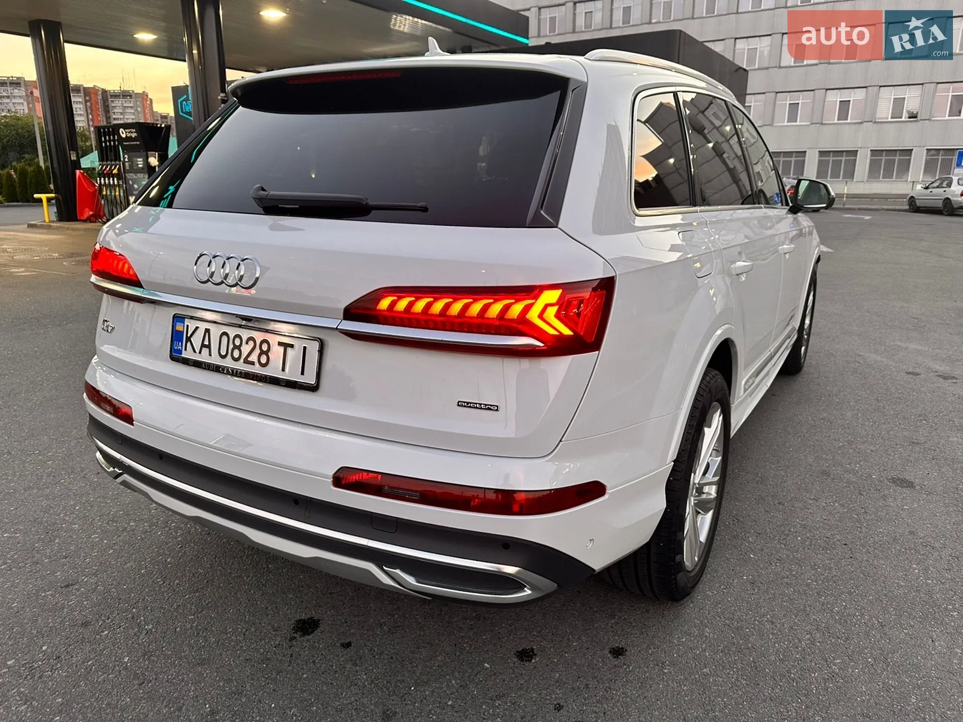 2022 Audi Q7 - мініатюра 8