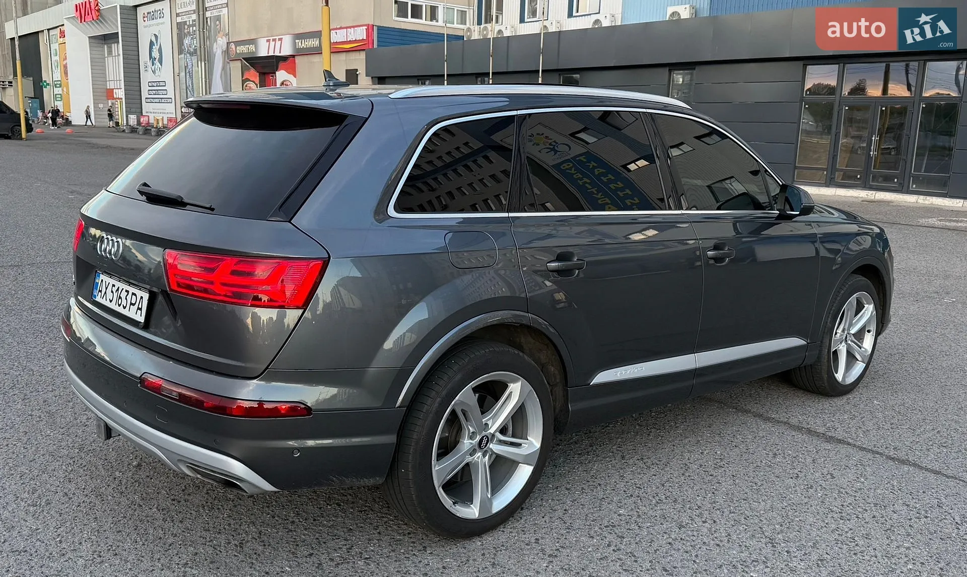 2018 Audi Q7 - мініатюра 3