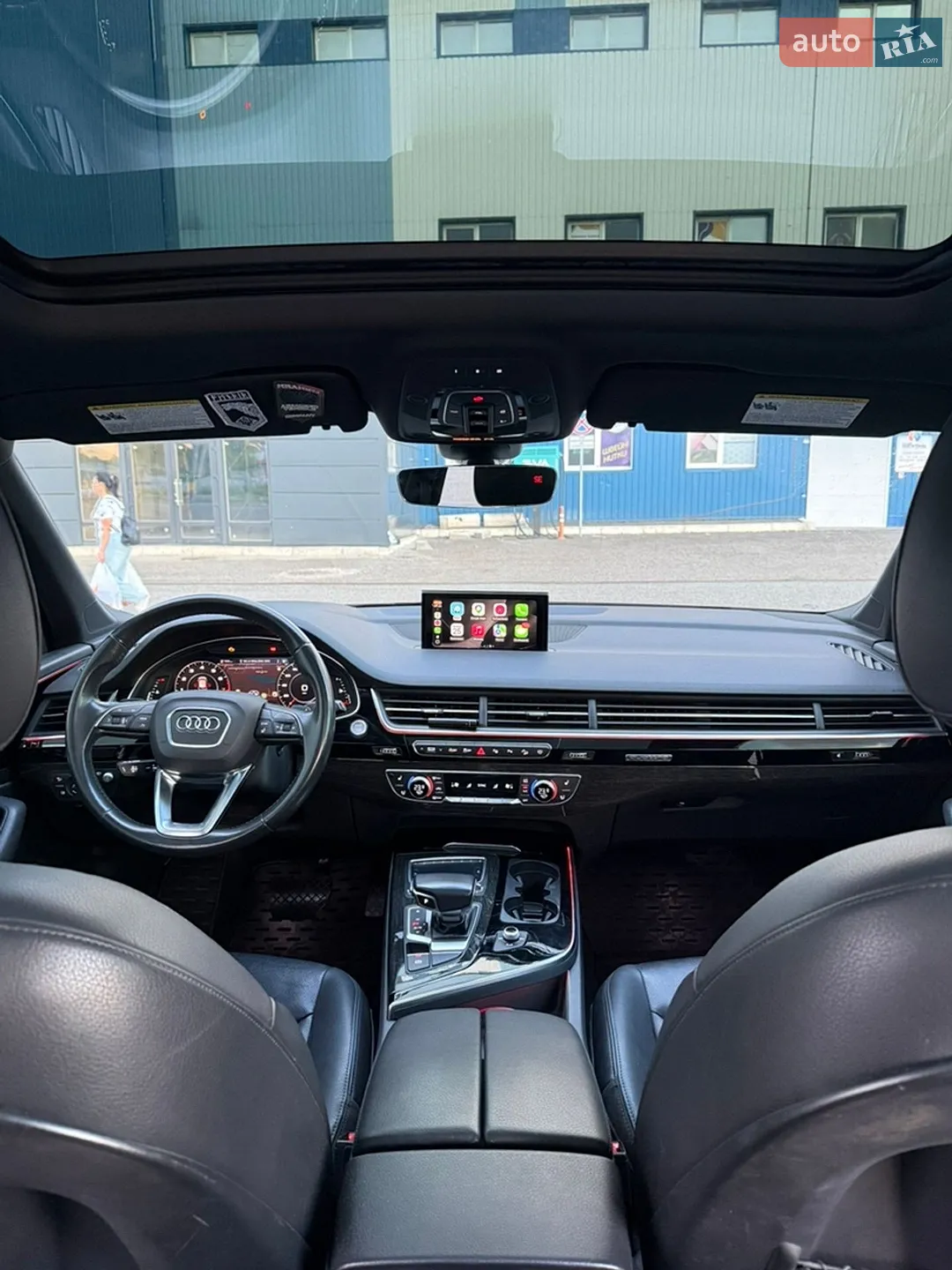 Audi Q7 2018 VIN WA1VAAF76KD010065 фото оголошення 12 з 23
