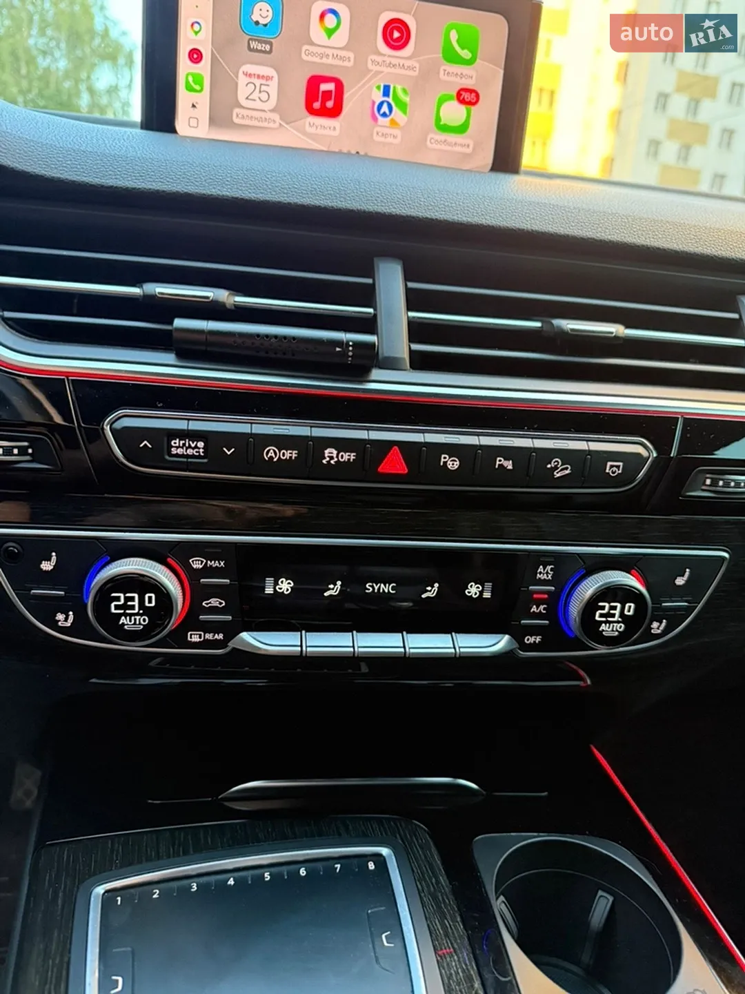 Audi Q7 2018 VIN WA1VAAF76KD010065 фото оголошення 18 з 23