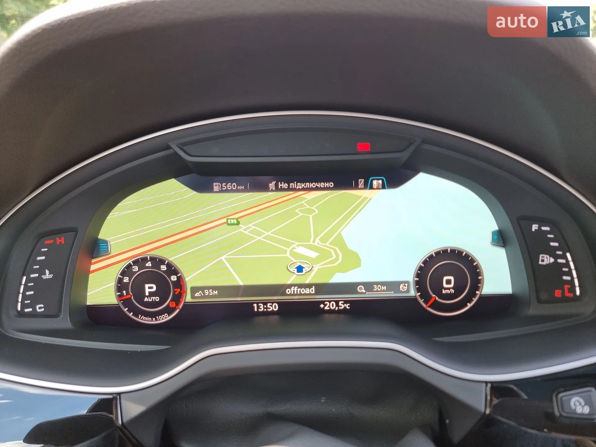 Audi Q7 2017 VIN WA1VAAF70JD018533 фото оголошення 26 з 69