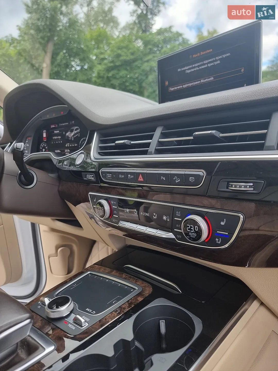 Audi Q7 2017 VIN WA1VAAF70JD018533 фото оголошення 32 з 69