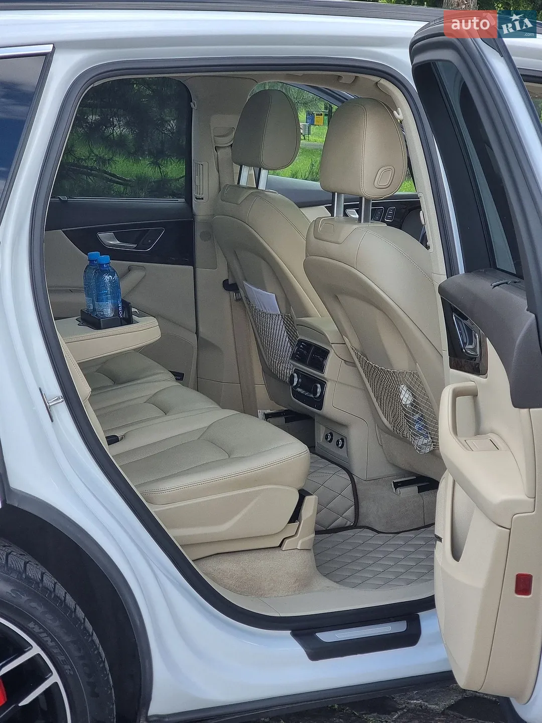 Audi Q7 2017 VIN WA1VAAF70JD018533 фото оголошення 38 з 69