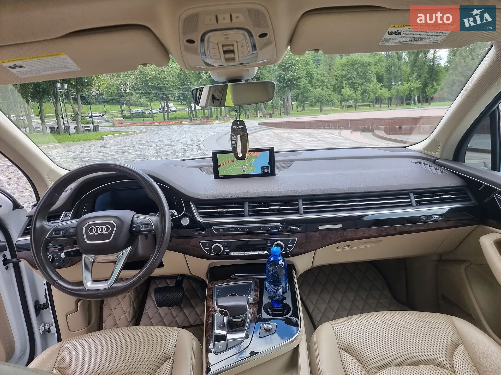 Audi Q7 2017 VIN WA1VAAF70JD018533 фото оголошення 23 з 69