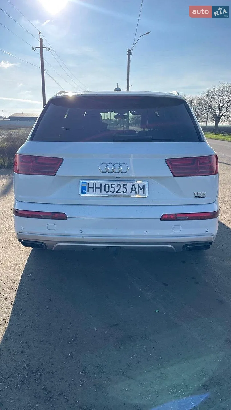 Audi Q7 2017 VIN WA1VAAF77HD053404 фото оголошення 4 з 11