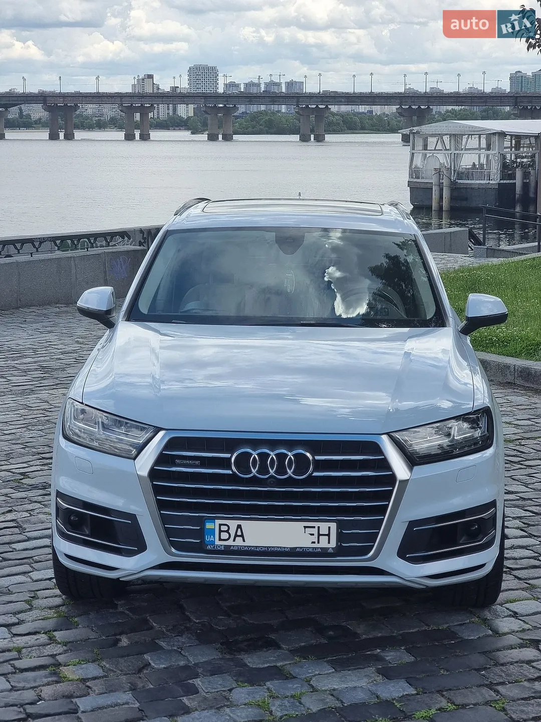 Audi Q7 2017 VIN WA1VAAF70JD018533 фото оголошення 61 з 69