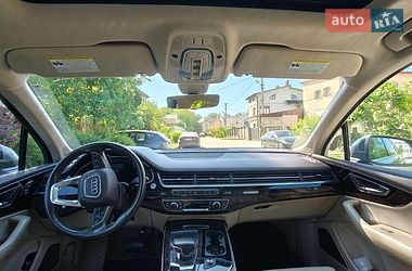 Позашляховик / Кросовер Audi Q7 2016 в Львові