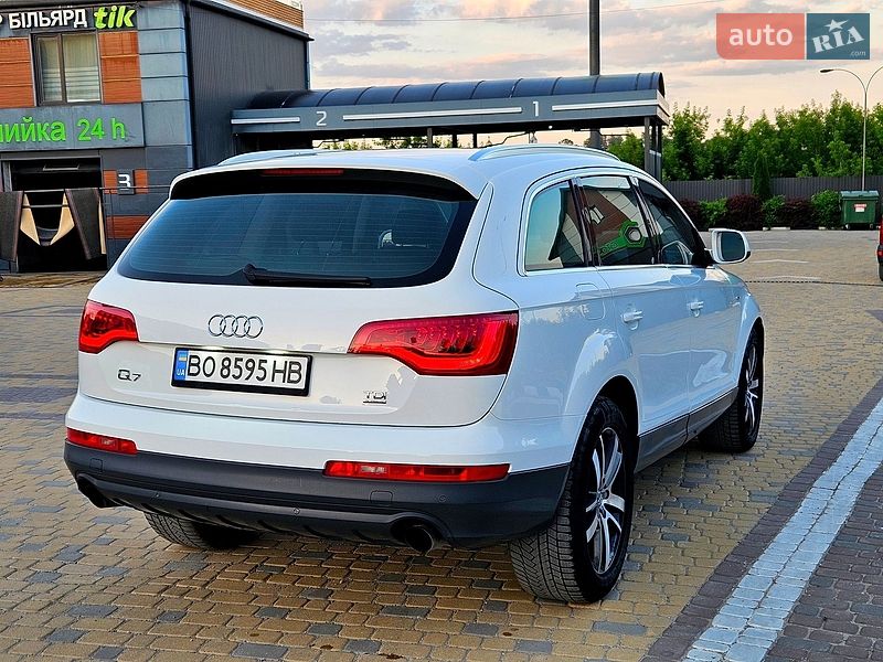 Внедорожник / Кроссовер Audi Q7 2011 в Подволочиске