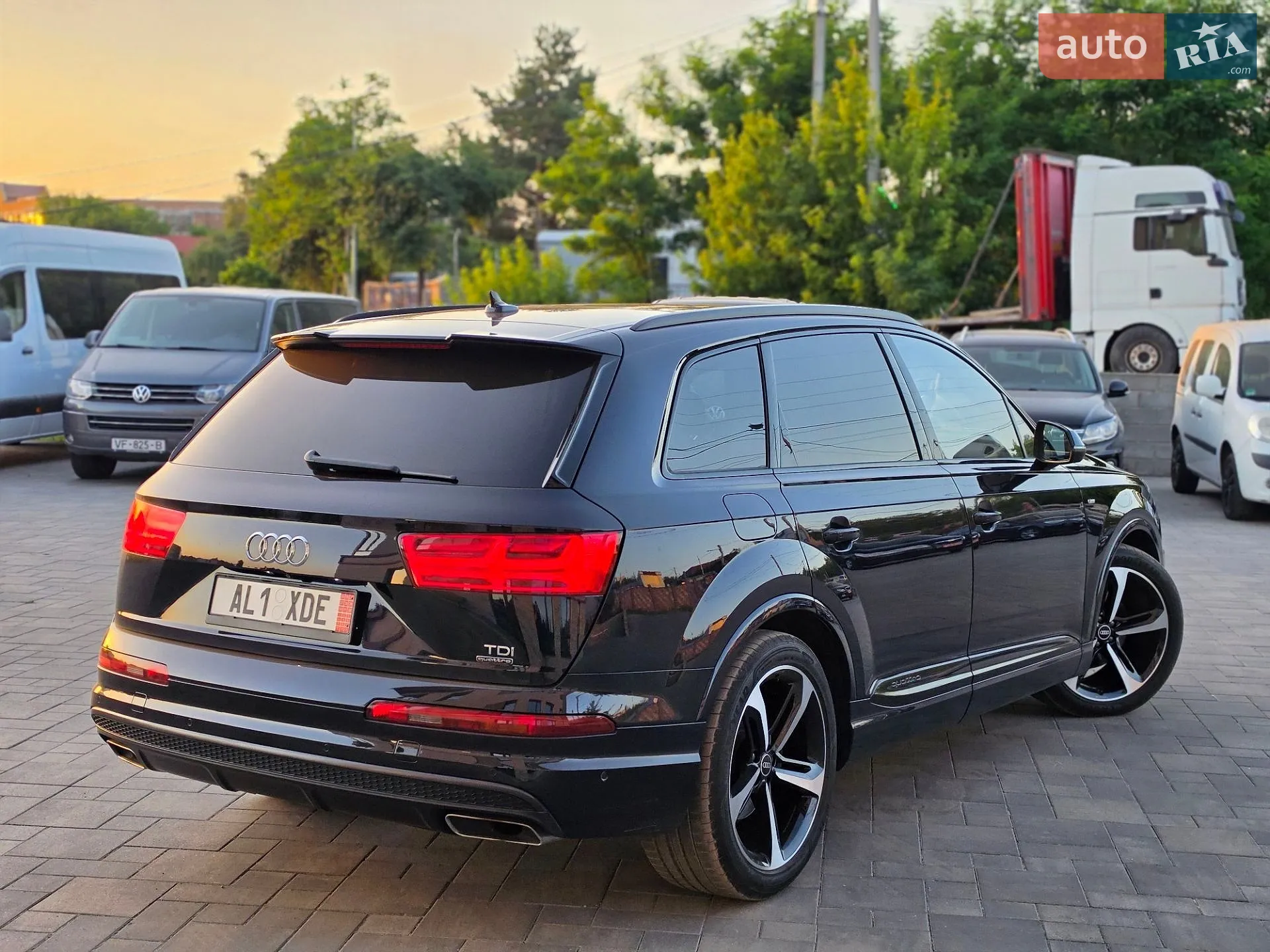 2017 Audi Q7 - мініатюра 8