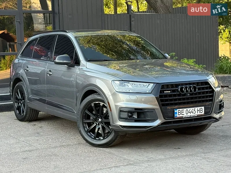 Audi Q7 2017 VIN WA1VAAF72JD011146 фото оголошення 5 з 118