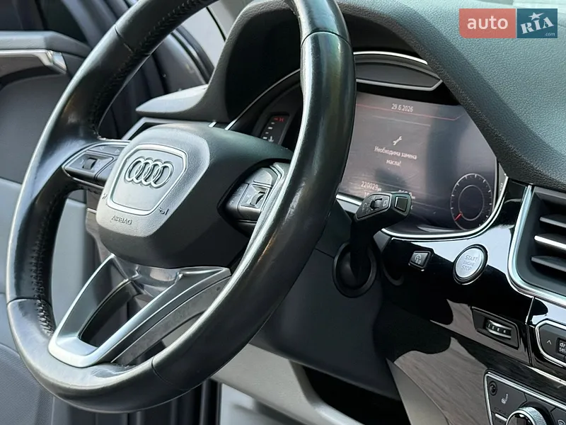 Audi Q7 2017 VIN WA1VAAF72JD011146 фото оголошення 41 з 118