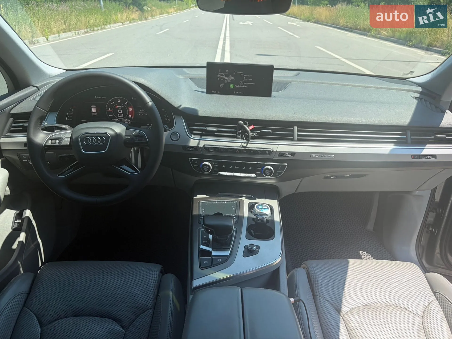 2015 Audi Q7 - мініатюра 10