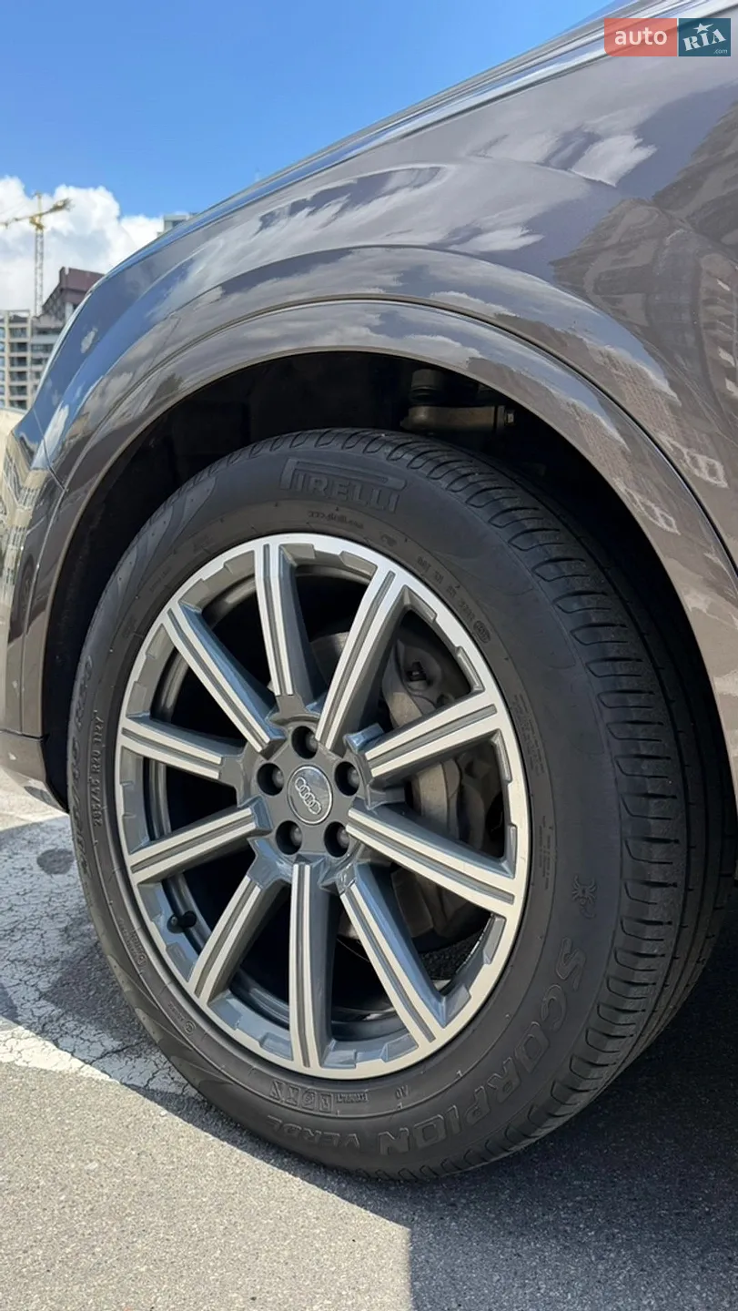 2017 Audi Q7 - мініатюра 16