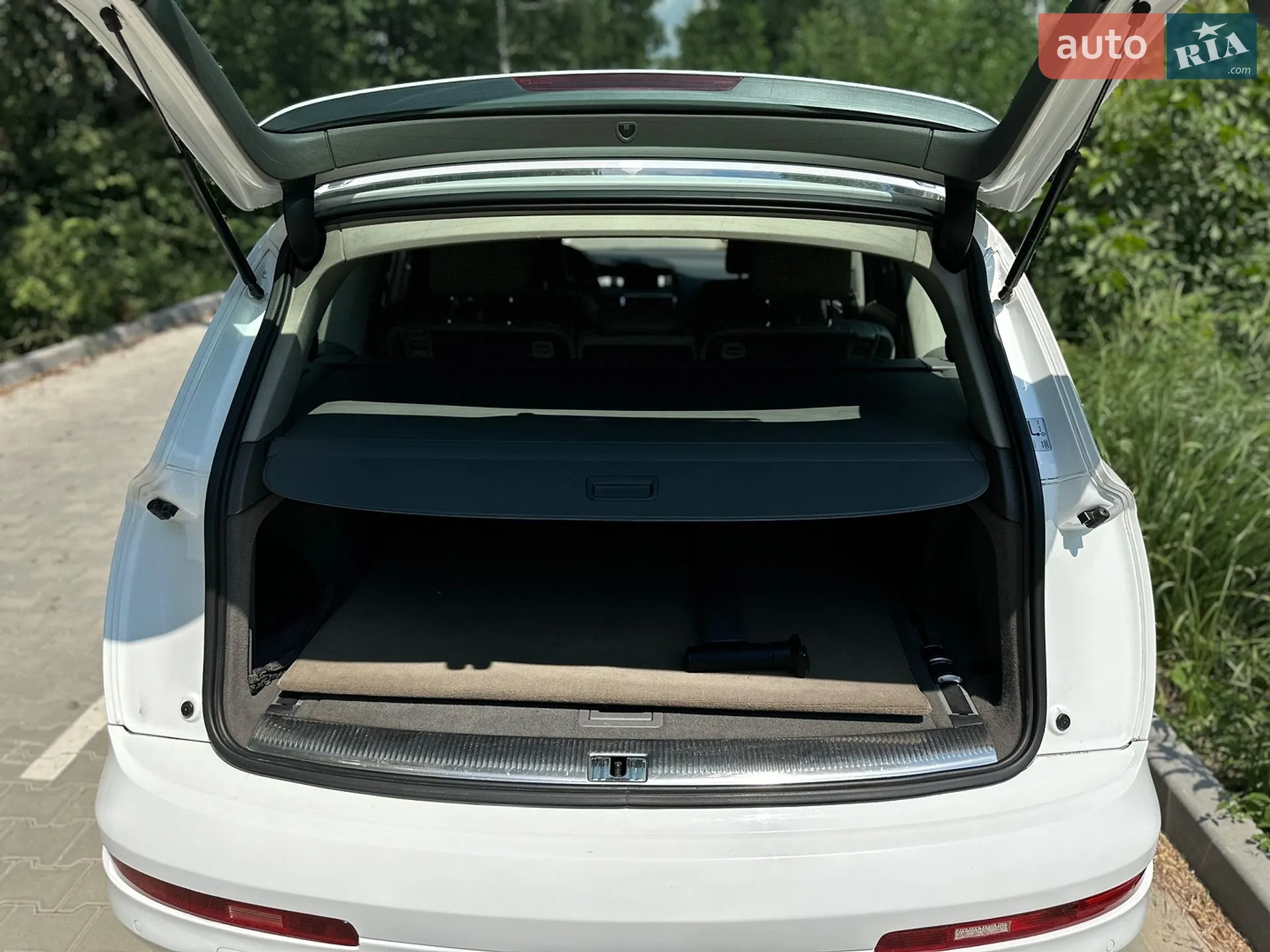 2011 Audi Q7 - мініатюра 21