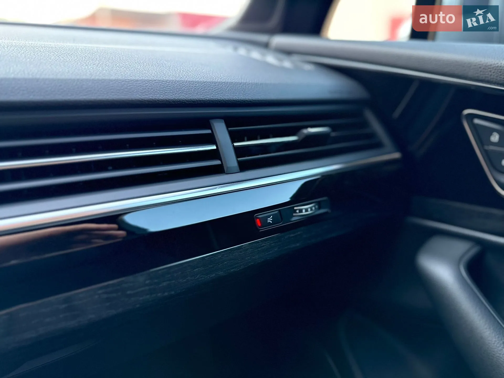 2019 Audi Q7 - мініатюра 18