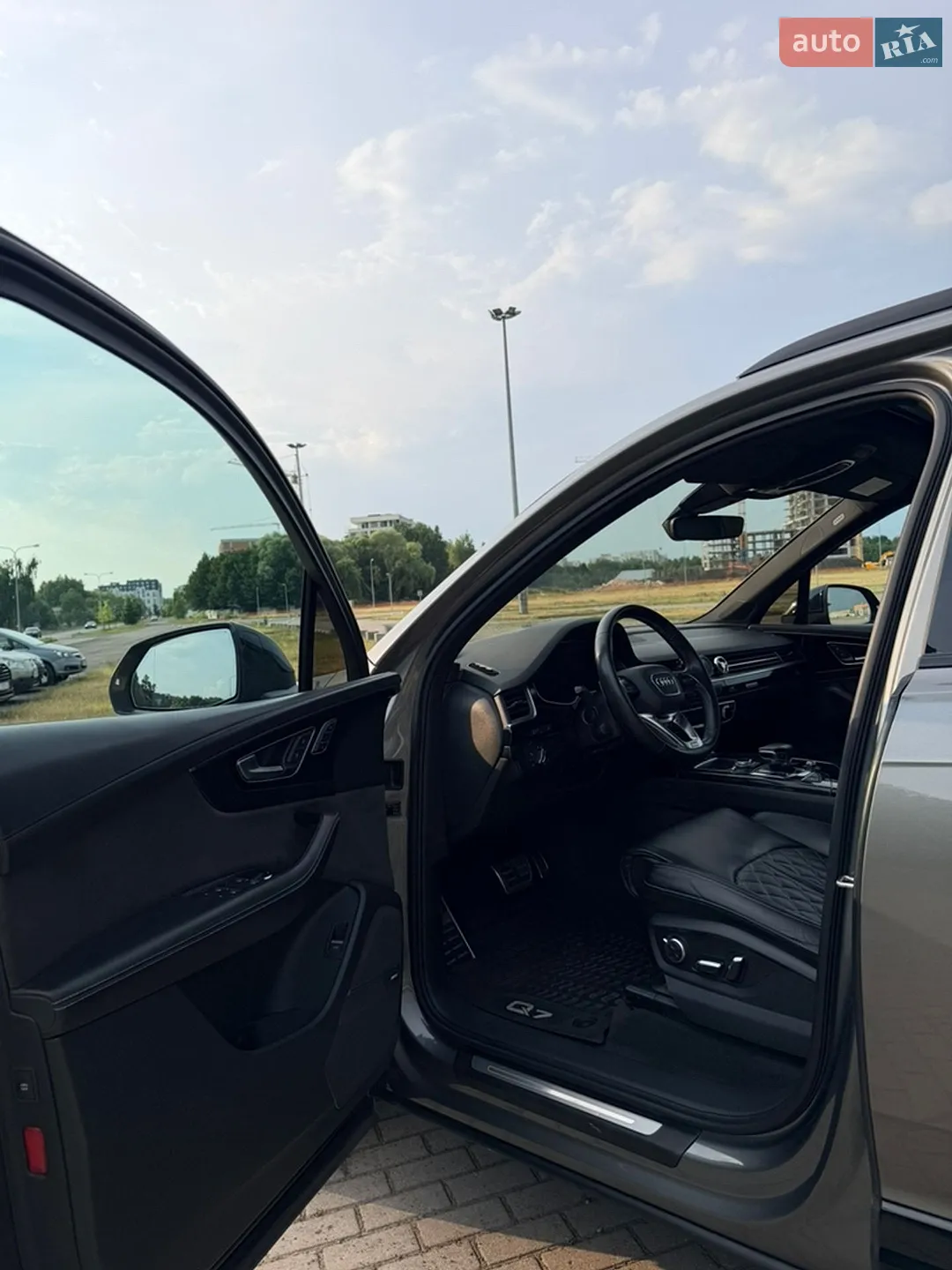 2015 Audi Q7 - мініатюра 23