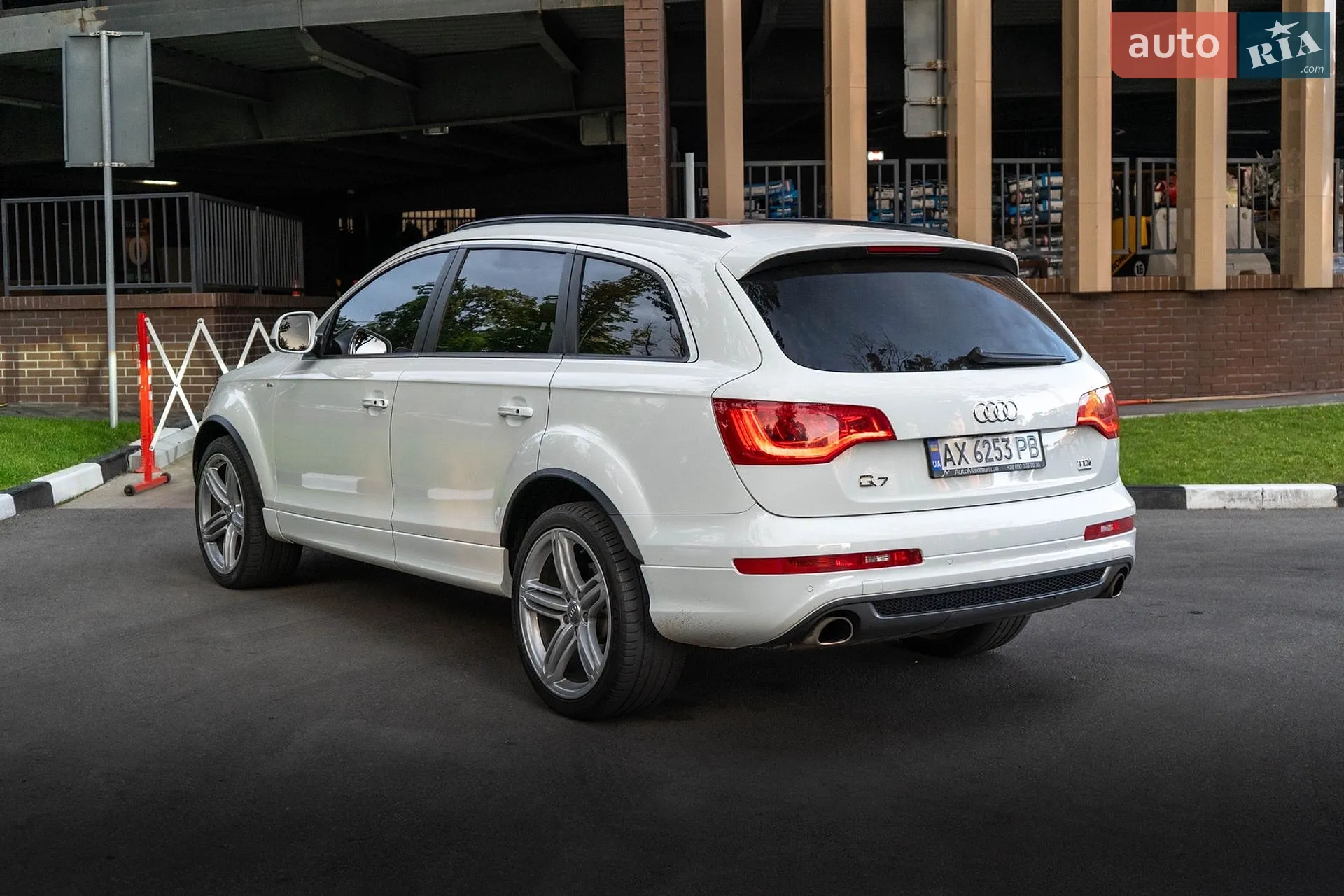2014 Audi Q7 - мініатюра 3