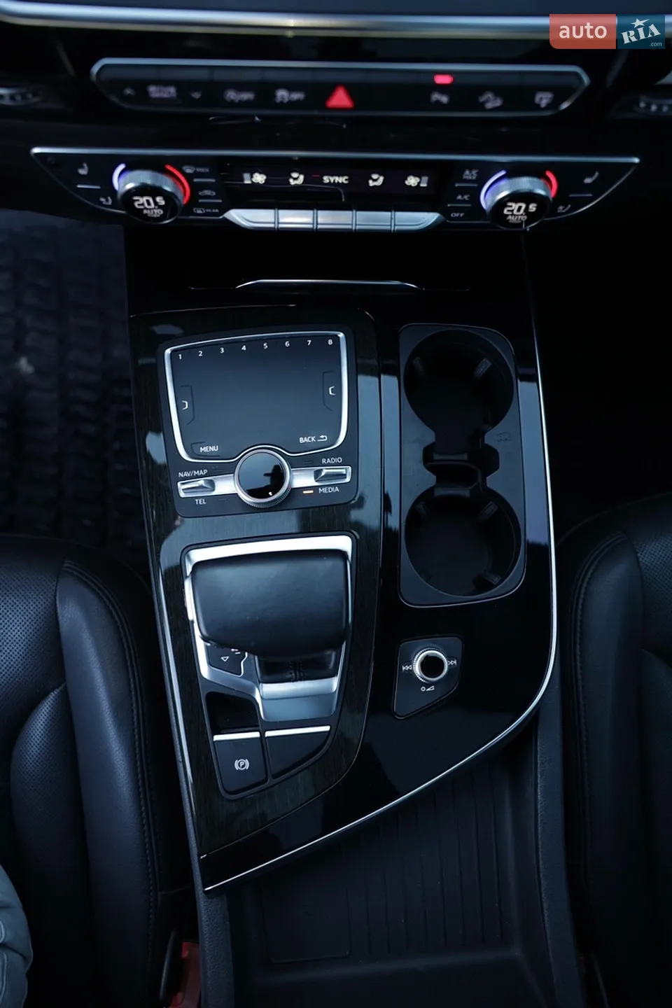 2016 Audi Q7 - мініатюра 28