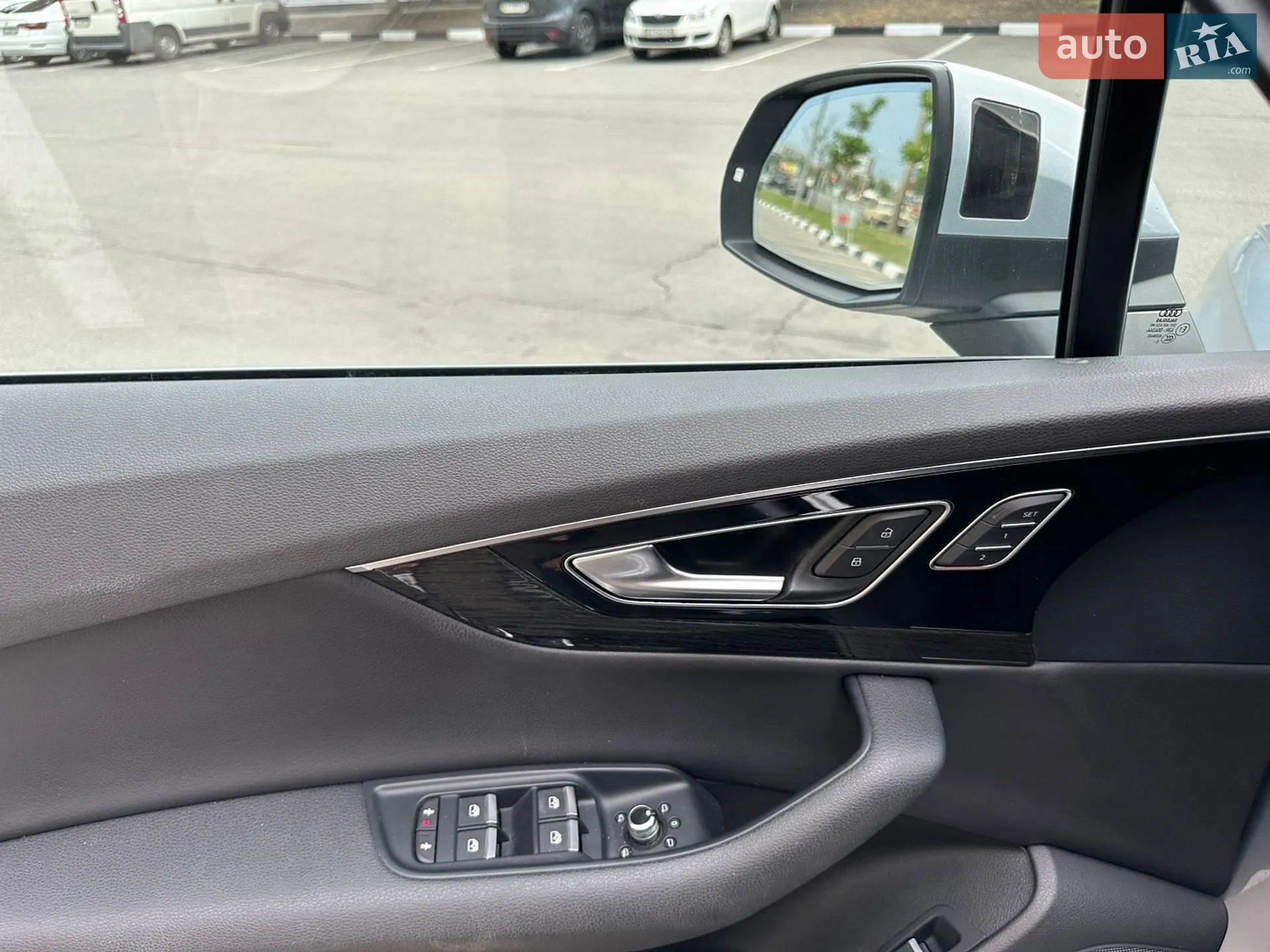 2015 Audi Q7 - мініатюра 16