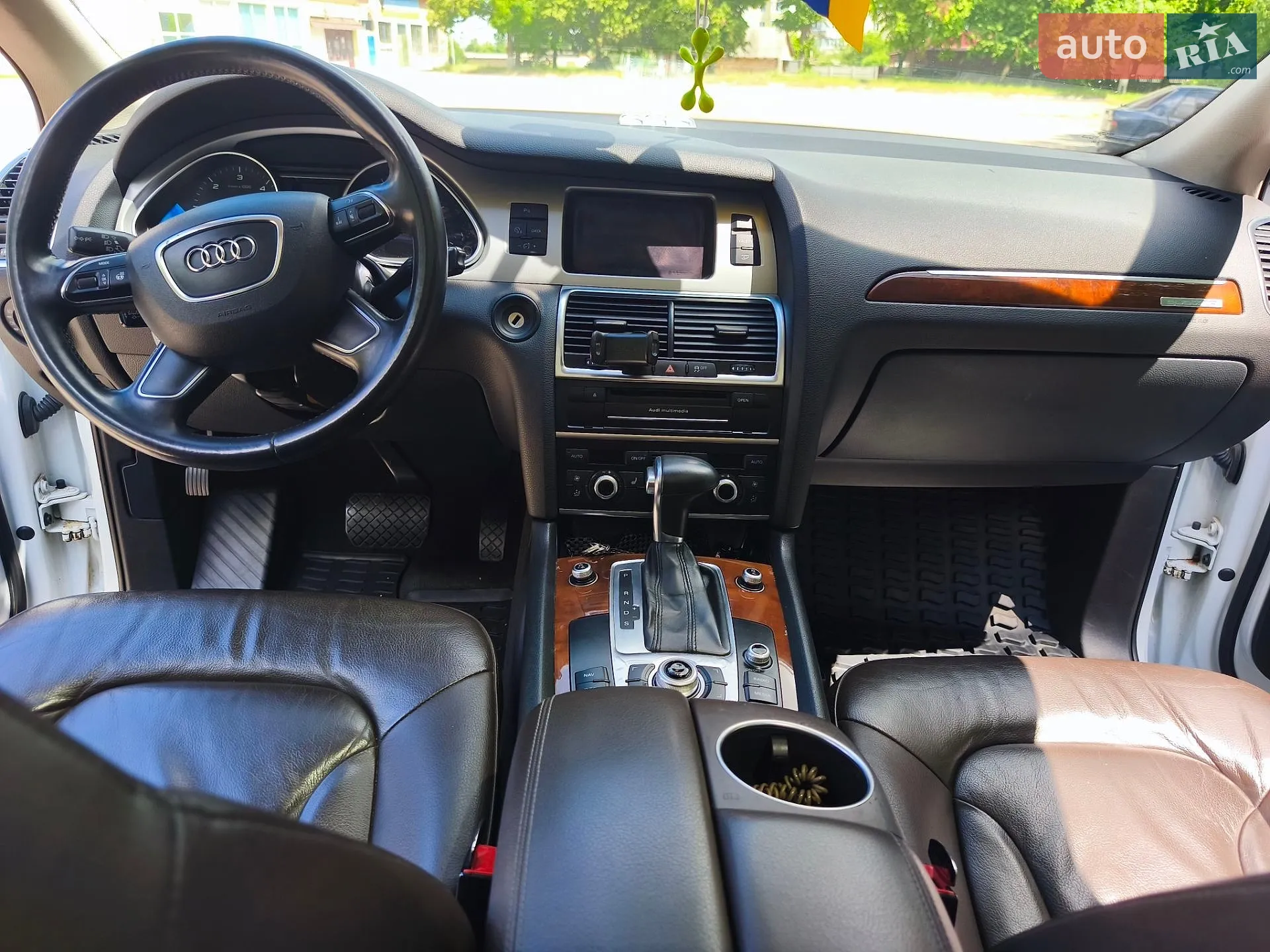 2011 Audi Q7 - мініатюра 15