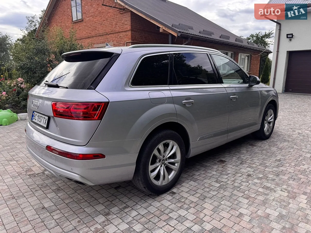 2017 Audi Q7 - мініатюра 13