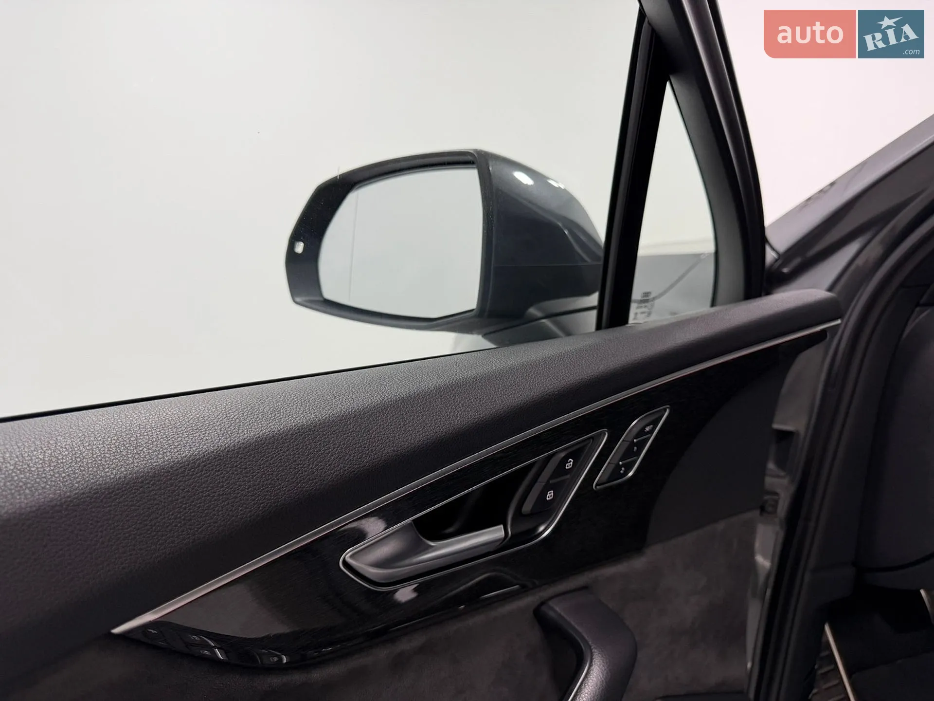 2020 Audi Q7 - мініатюра 14