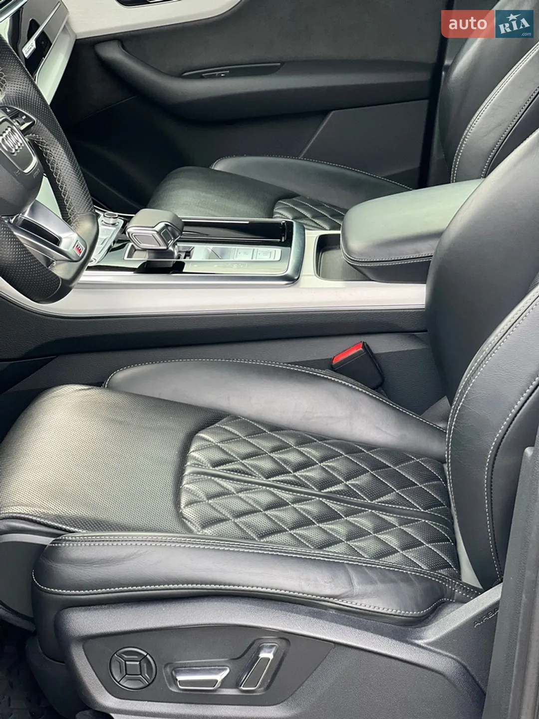 2020 Audi Q7 - мініатюра 5