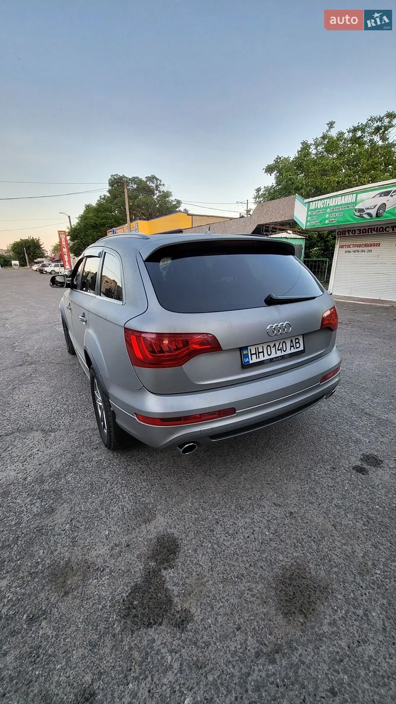 2011 Audi Q7 - мініатюра 11