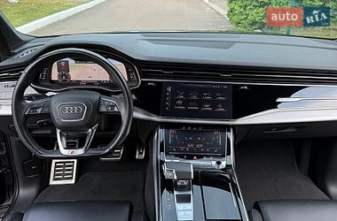 Позашляховик / Кросовер Audi Q7 2020 в Рівному