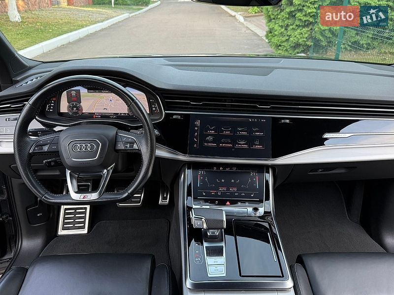 Позашляховик / Кросовер Audi Q7 2020 в Рівному