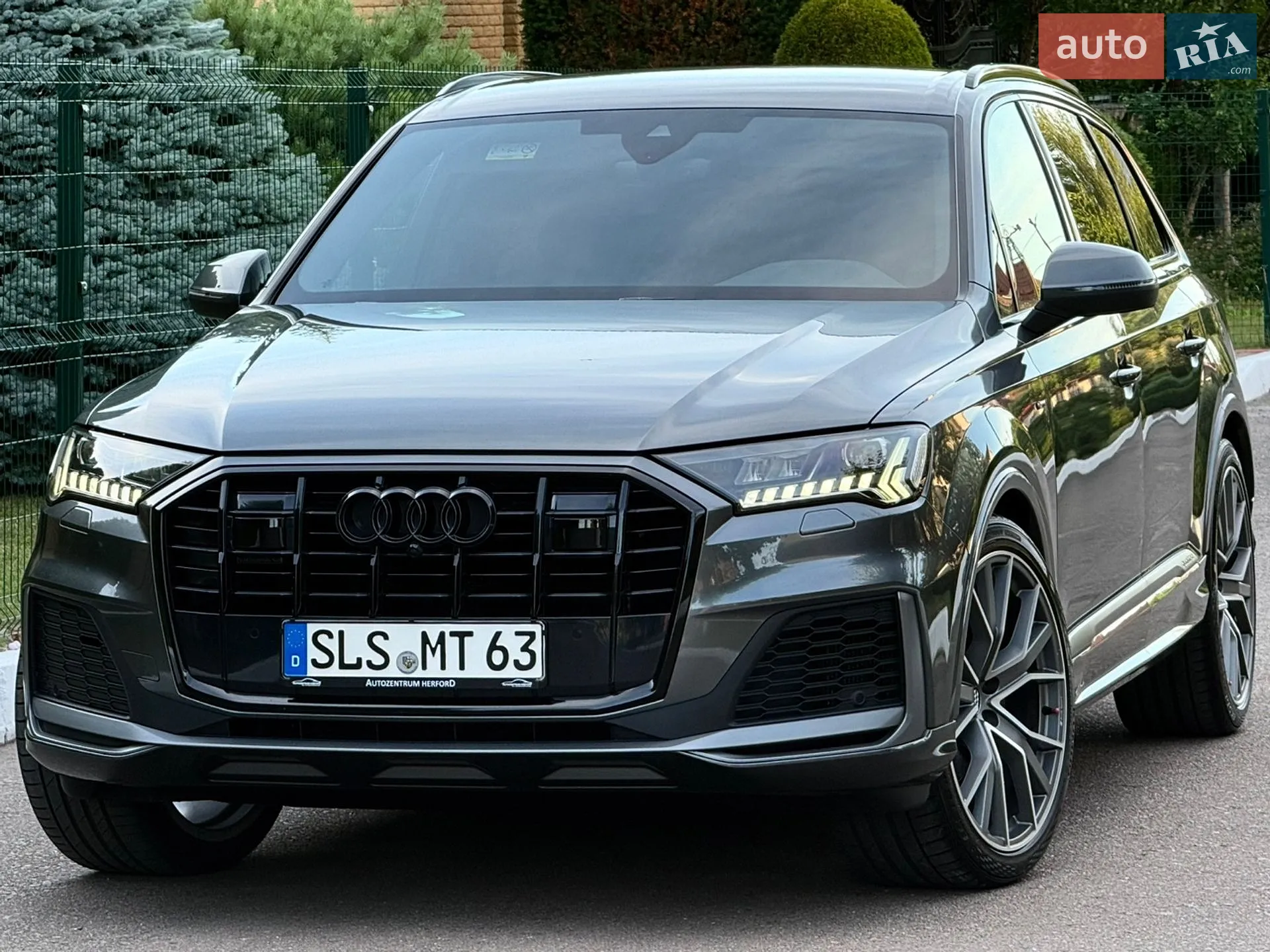 2020 Audi Q7 - фото 1