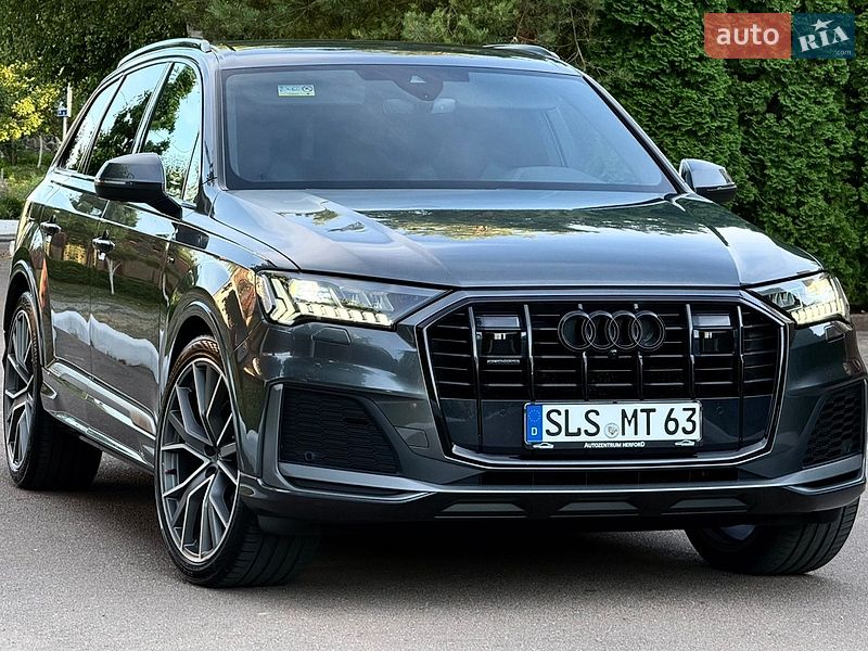 Позашляховик / Кросовер Audi Q7 2020 в Рівному