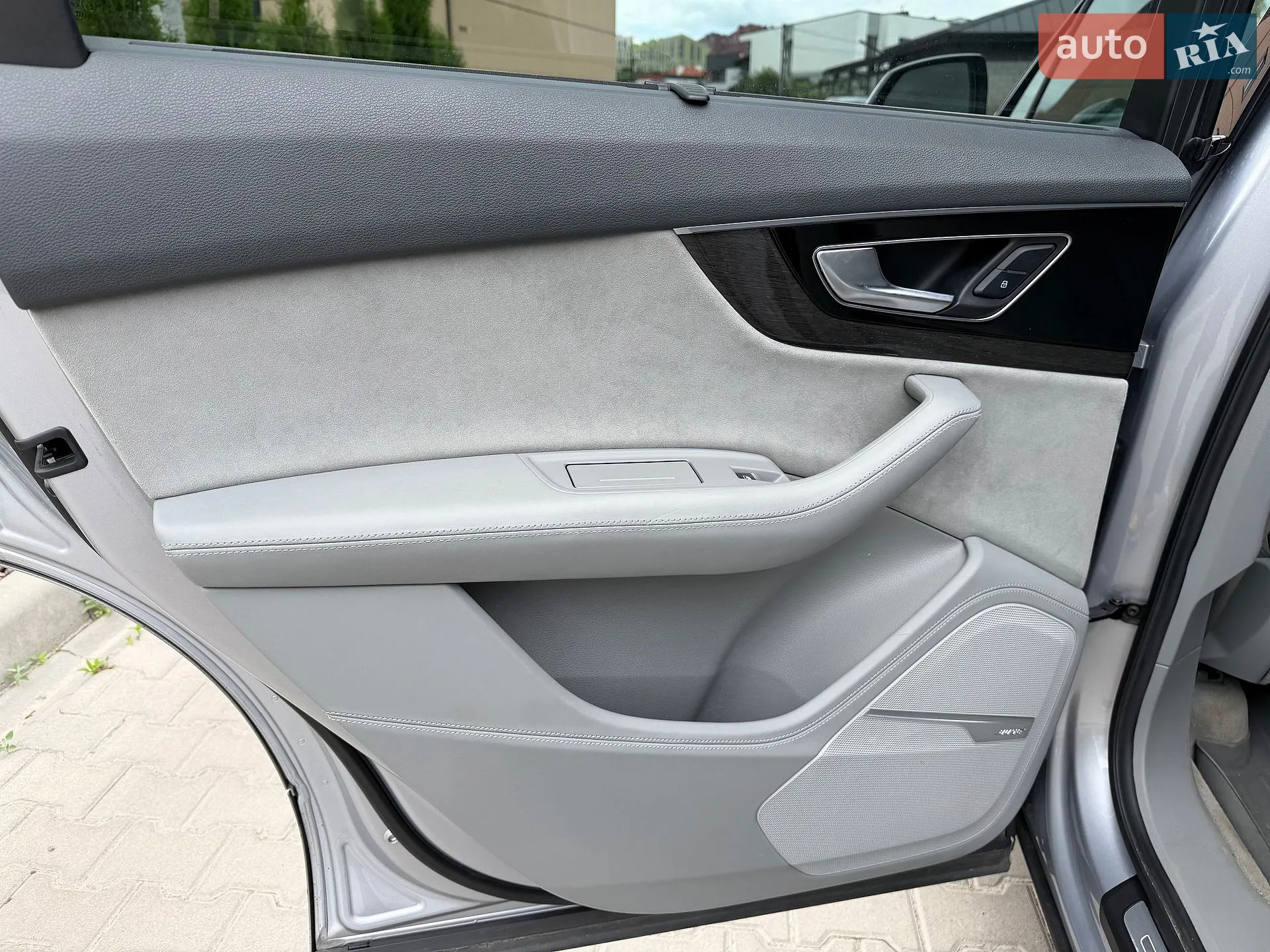 2015 Audi Q7 - мініатюра 27