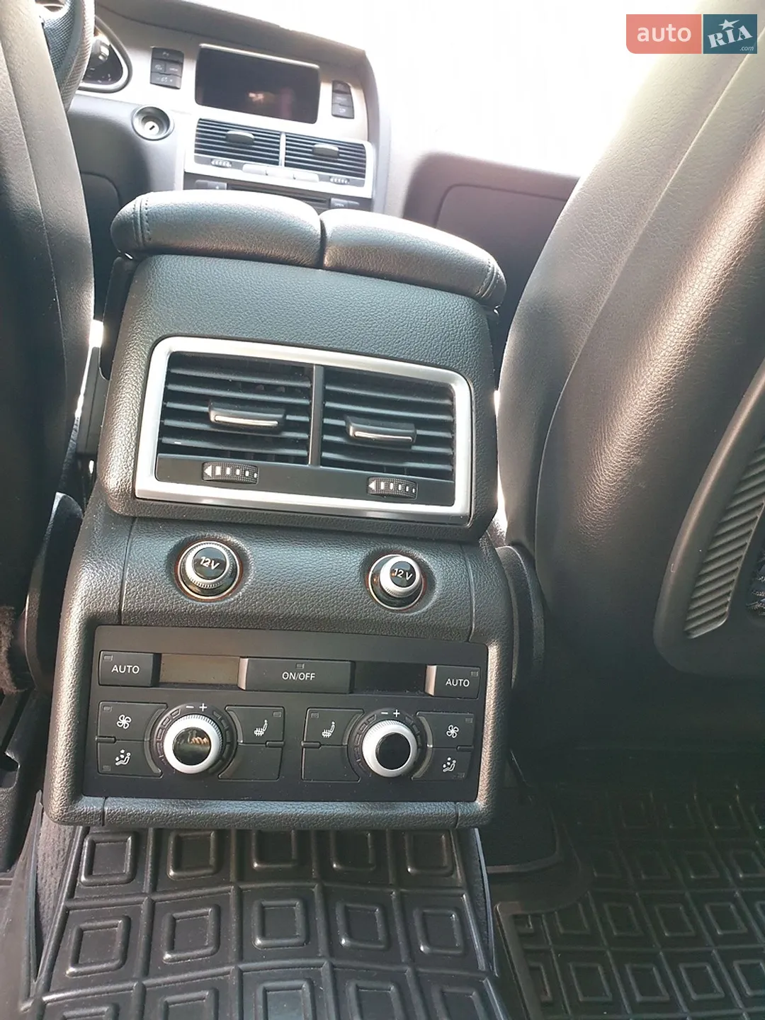 2015 Audi Q7 - мініатюра 76