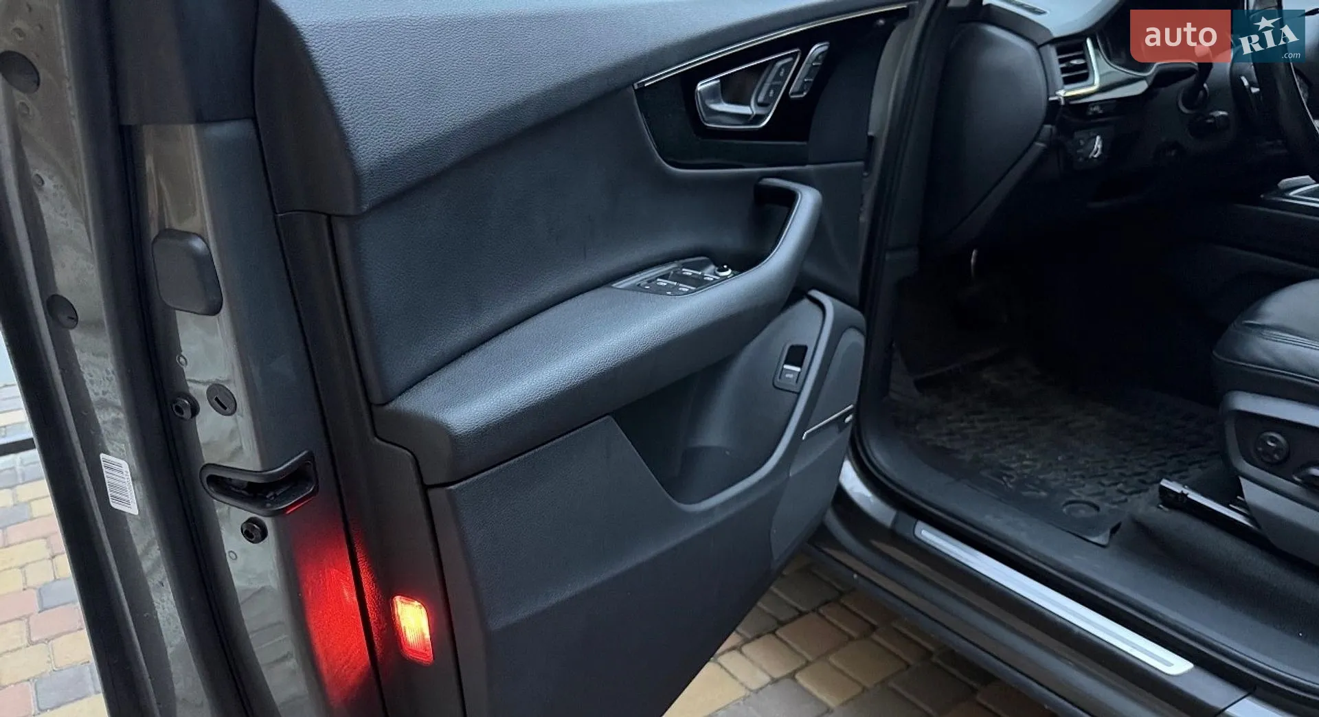 2015 Audi Q7 - мініатюра 14