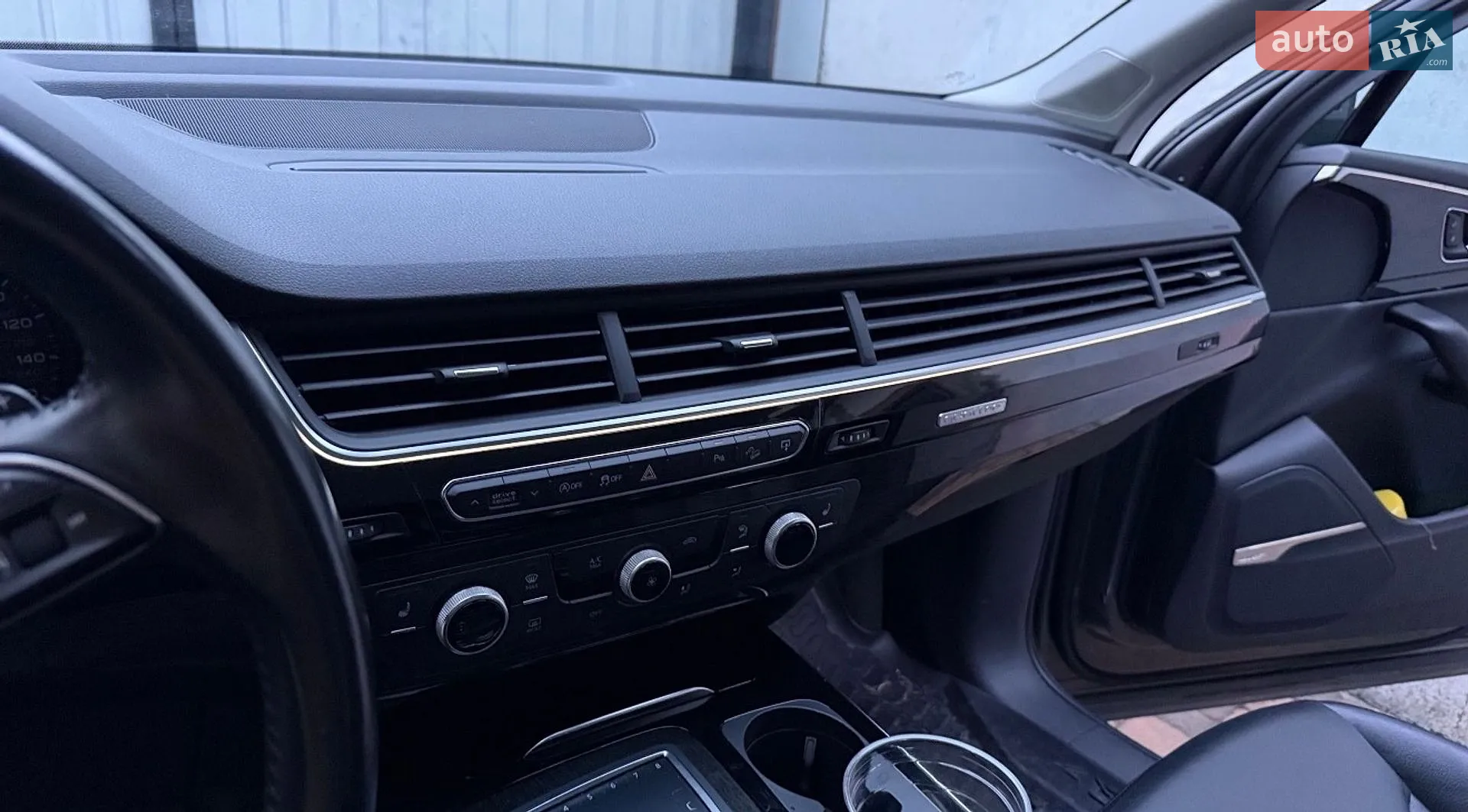 2015 Audi Q7 - мініатюра 18