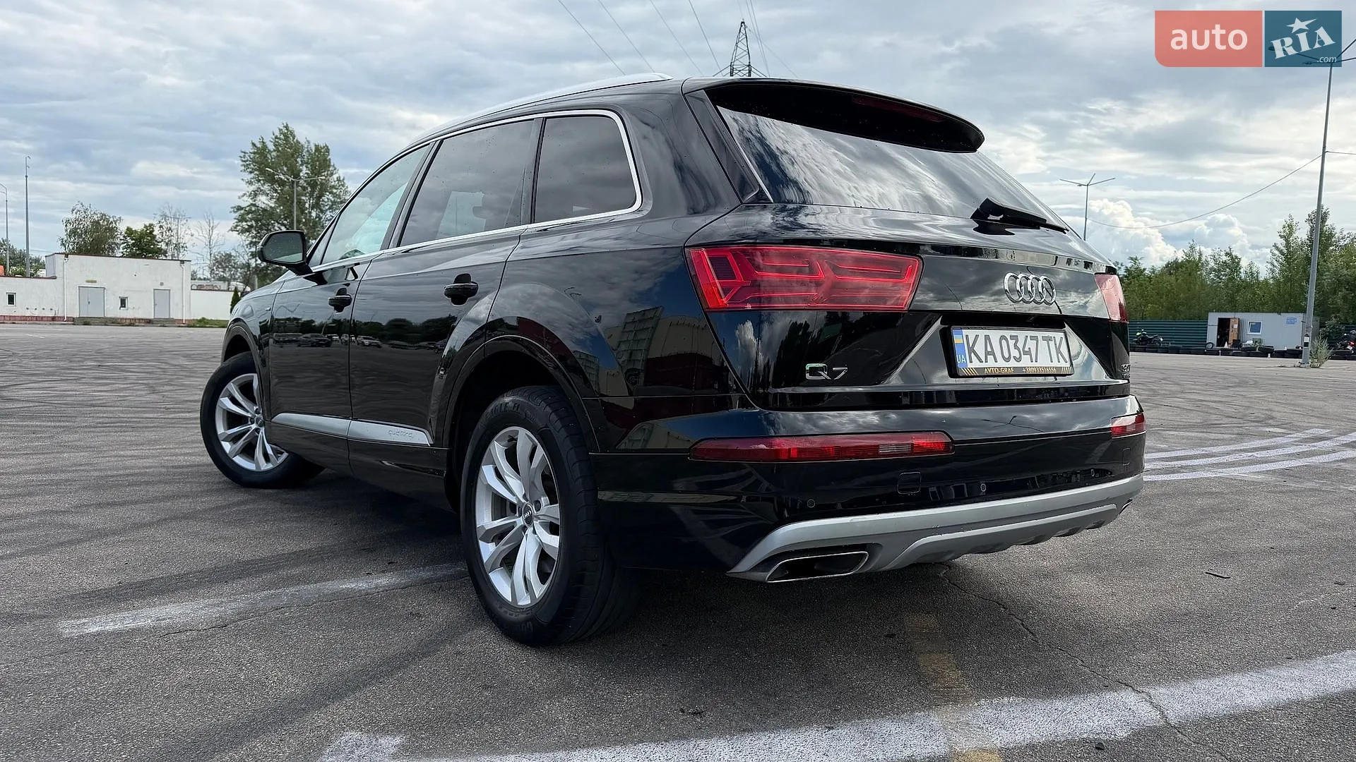 2017 Audi Q7 - мініатюра 2