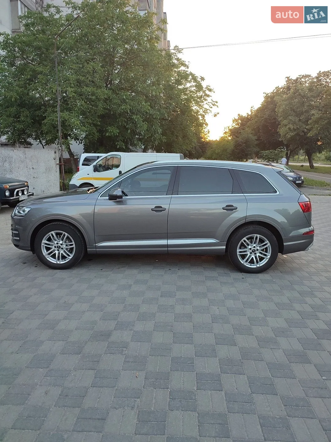 2016 Audi Q7 - мініатюра 3