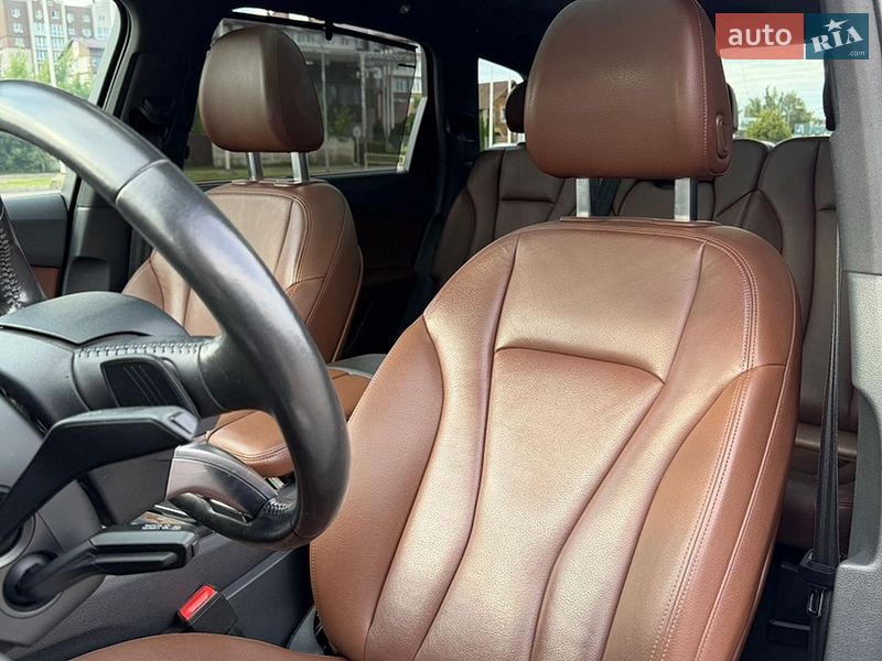 Позашляховик / Кросовер Audi Q7 2016 в Києві фото 11 Позашляховик / Кросовер Audi Q7 2016 в Києві
