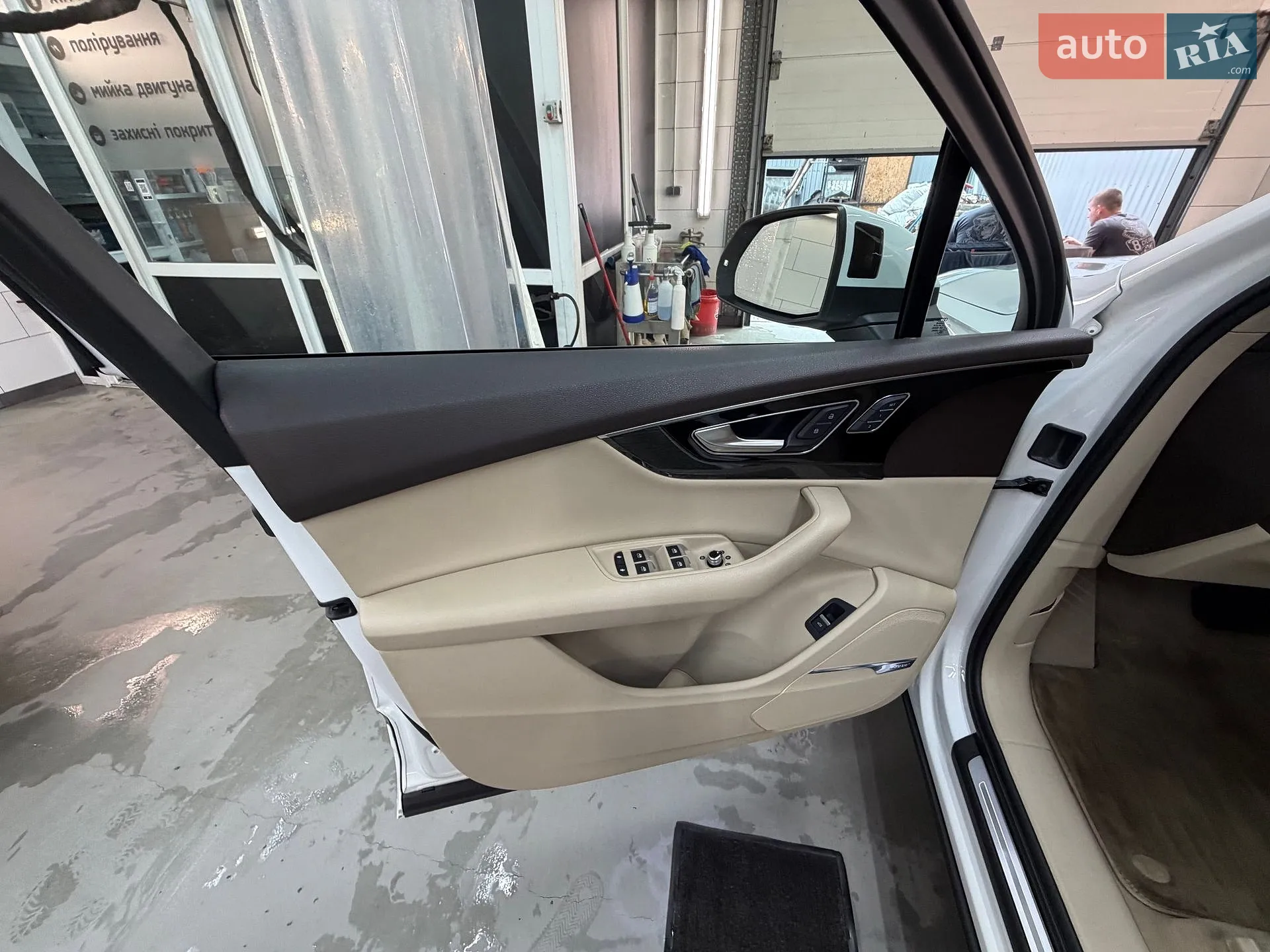 2017 Audi Q7 - мініатюра 13