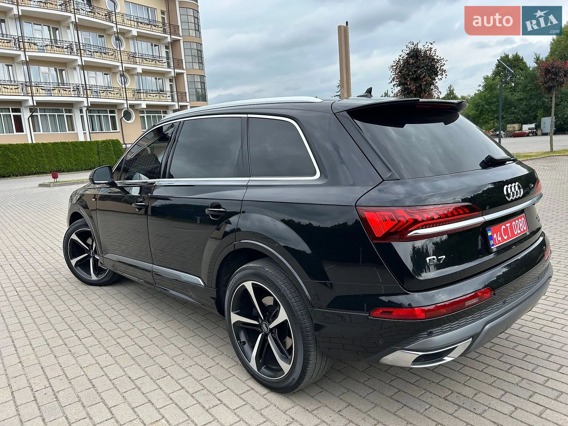 2020 Audi Q7 - мініатюра 11