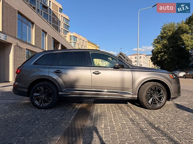 Позашляховик / Кросовер Audi Q7 2020 в Дніпрі фото 4 Позашляховик / Кросовер Audi Q7 2020 в Дніпрі