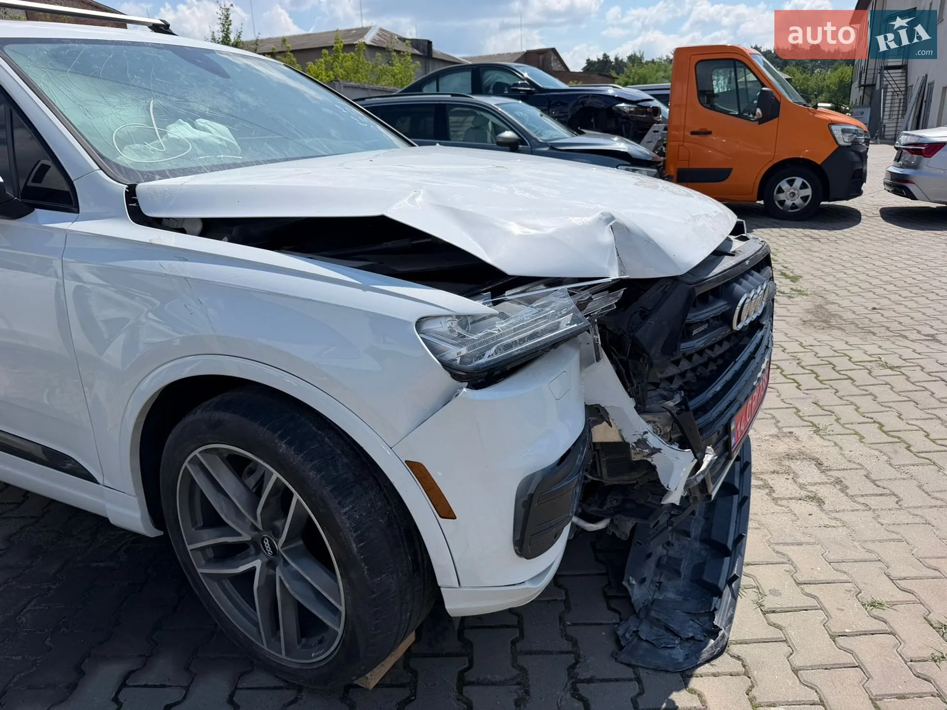 2018 Volkswagen Touareg - мініатюра 9