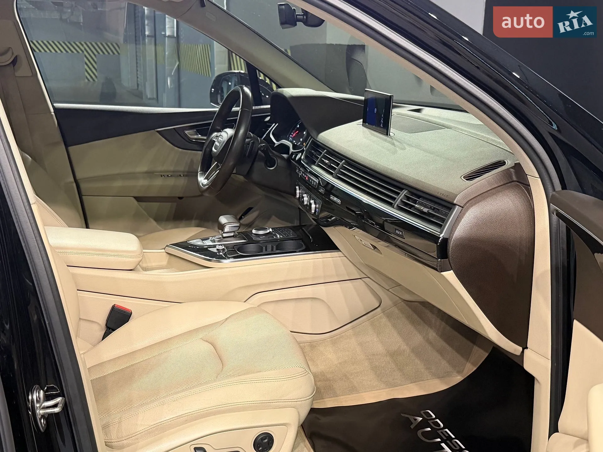 2016 Audi Q7 - мініатюра 32
